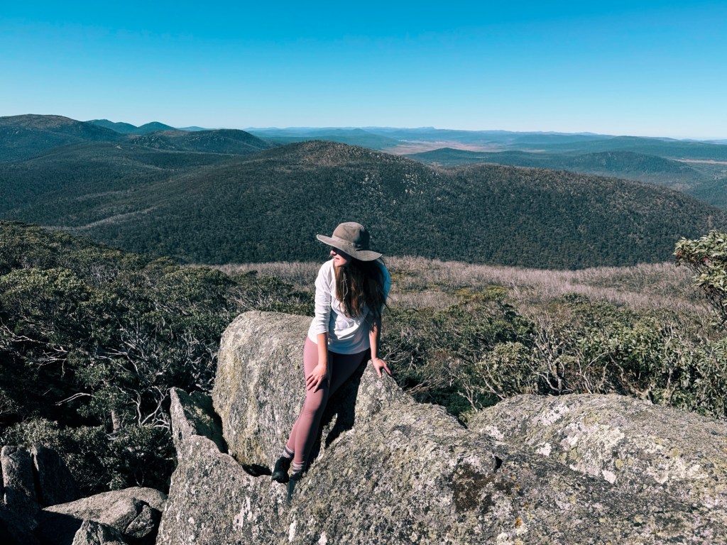Overnight Hike in ACT: Mount Gingera & Pryors&nbsp;Hut